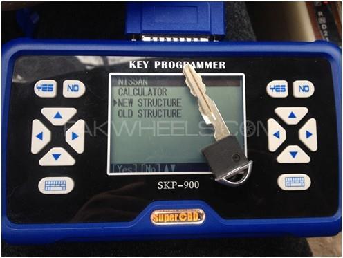 SUPEROBD SKP-900 KEY PROGRAMMER obd2 car scanner Image-1