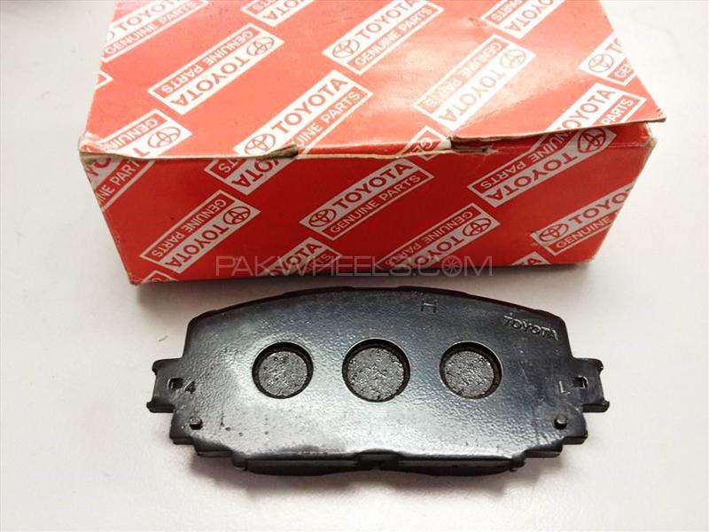 Toyota FJ Cruiser 2010 - 2016 Genuine Front Brake Pads for sale in Lahore Image-1