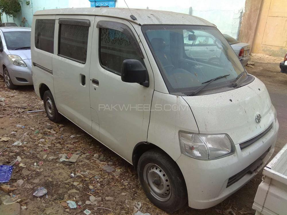 Toyota Town Ace 2012 for Sale in Karachi Image-1
