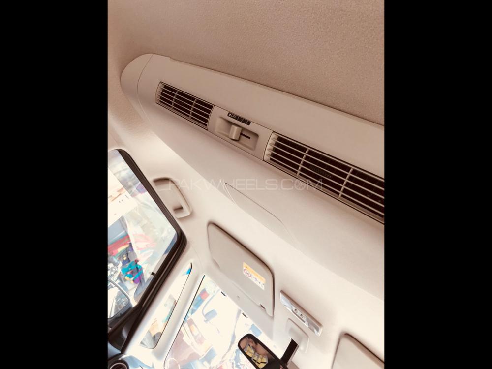 Nissan Roox 2016 for Sale in Lahore Nissan Roox 2016 for Sale in Lahore Image-12