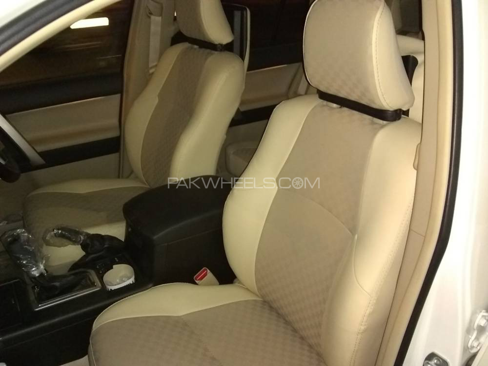 toyota leand cruser seat cover  Image-1