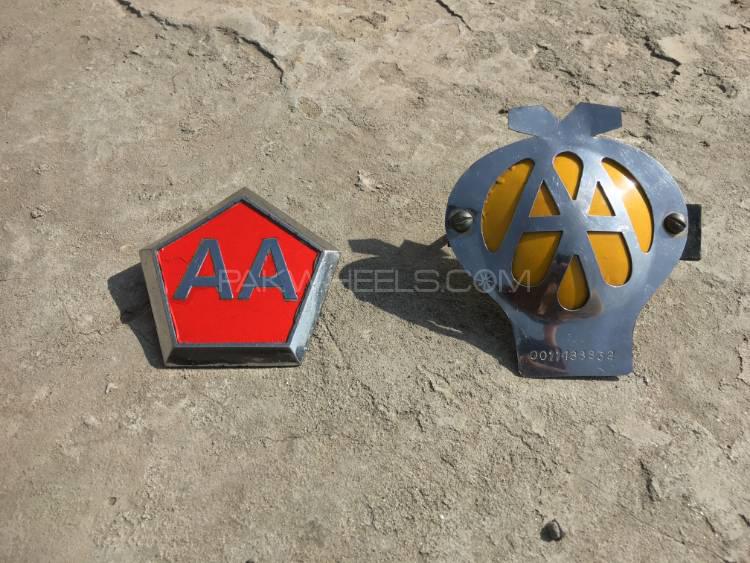 Original Automobile Association Bagdes/Monogram/Logo Mercedes Benz, Volkswagen, Austin, Chevrolet Image-1