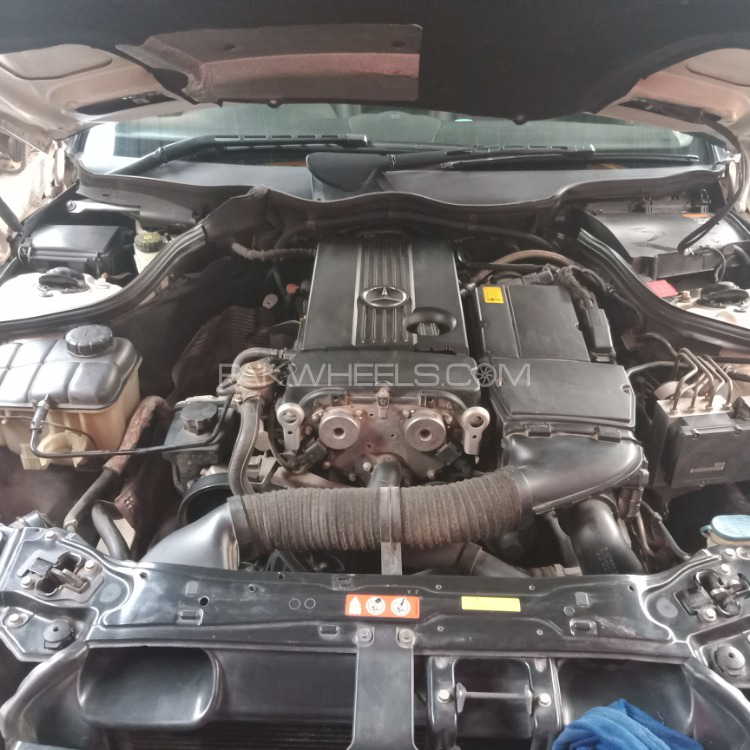 Mercedes Benz CLK Class 2006 for Sale in Lahore Image-1