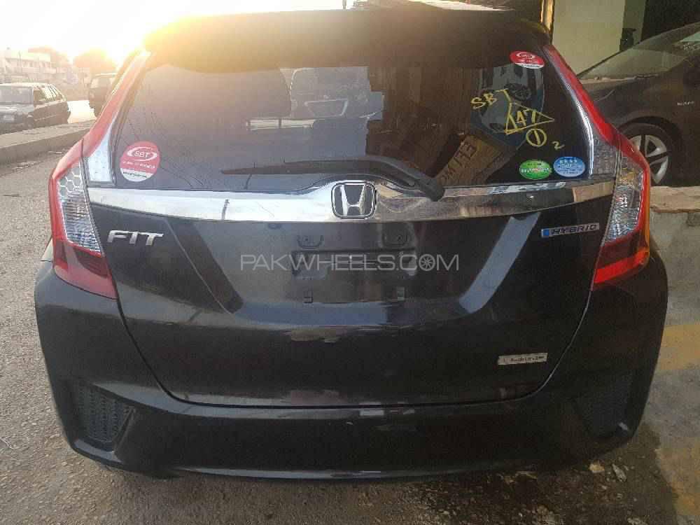 Used Honda Fit For Sale At Durrani Motors Showroom In Durrani Motors