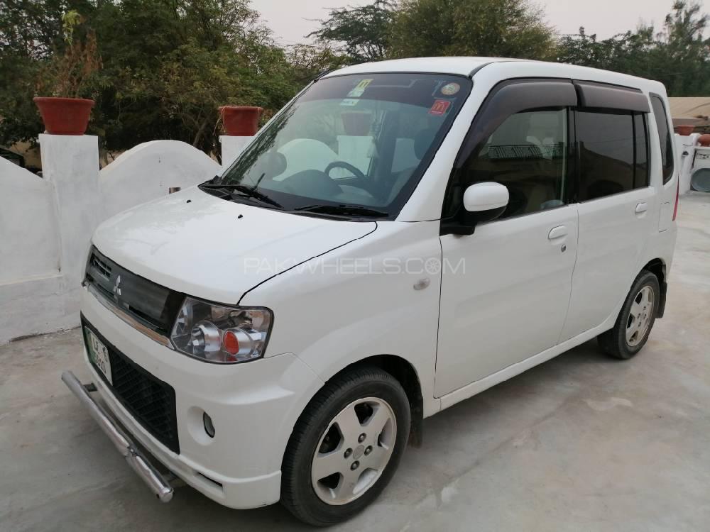 Mitsubishi Toppo 2011 for Sale in Lahore Image-1