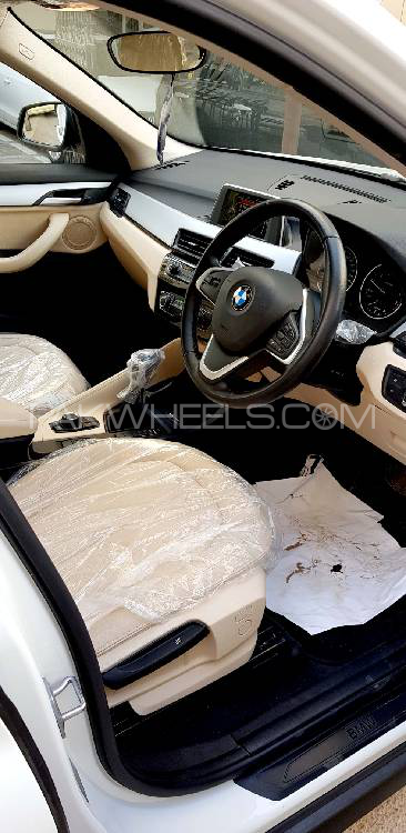 BMW / بی ایم ڈبلیو X1  2017 for Sale in کراچی Image-1