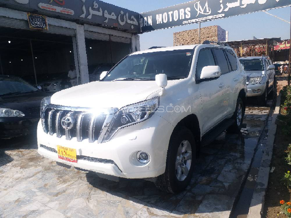 Toyota Prado 2014 for Sale in Peshawar Image-1