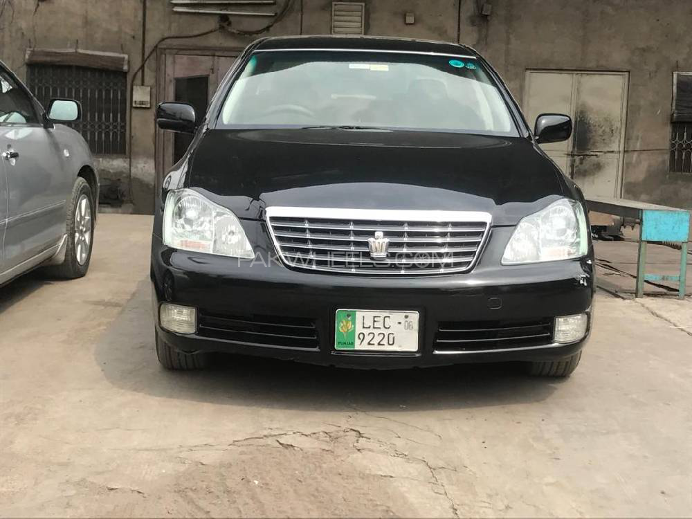 Toyota Crown 2005 for Sale in Gujranwala Image-1