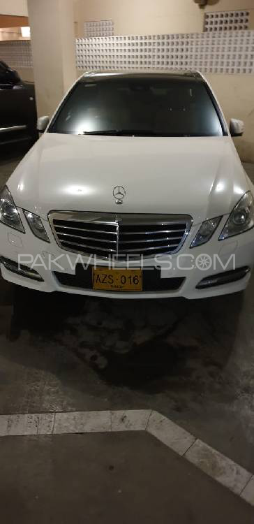 Mercedes Benz E Class 2013 for Sale in Karachi Image-1