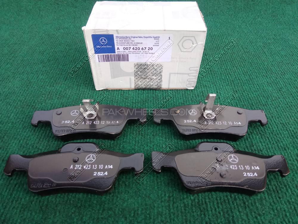 Mercedes Genuine Rear Brake Pads for S212, W212, C204, S204, W204 Image-1