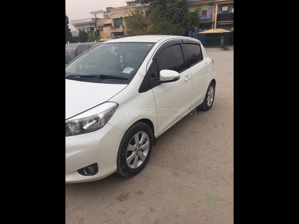 Toyota Yaris 2011 for Sale in Islamabad Image-1