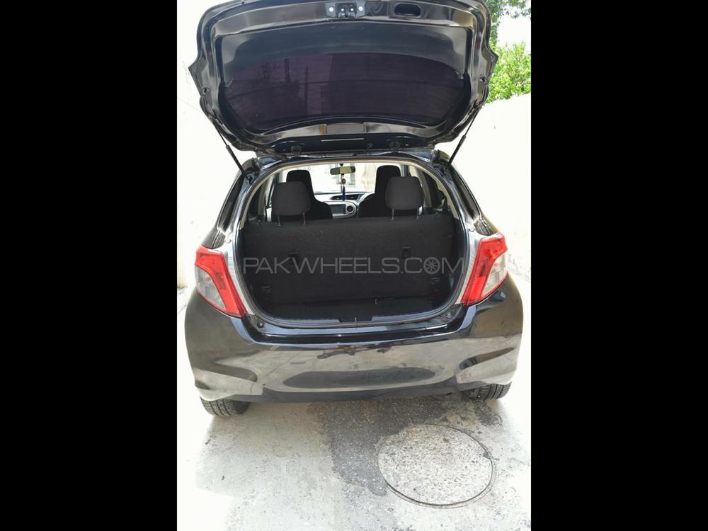 Toyota Vitz 2012 for Sale in Mirpur A.K. Image-1