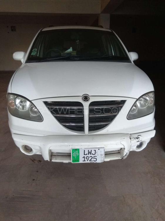 SsangYong Stavic 2005 for Sale in Gujranwala Image-1