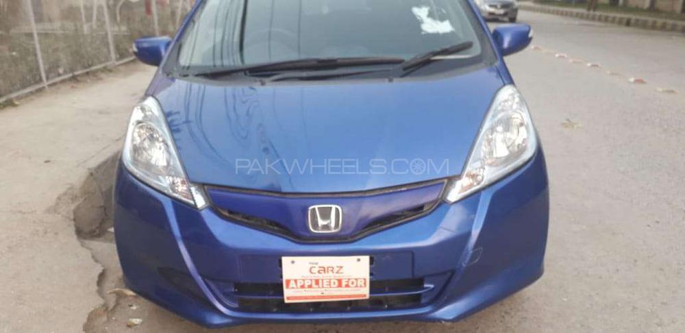 Honda Fit 2011 for Sale in Rawalpindi Image-1