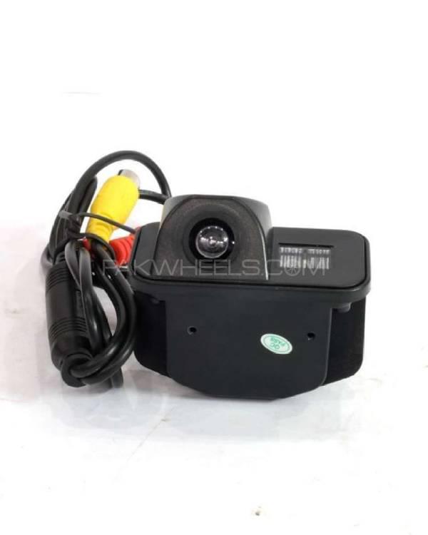 Car Rear View Parking Assistance Camera - Black (7 Days Return Policy) Image-1