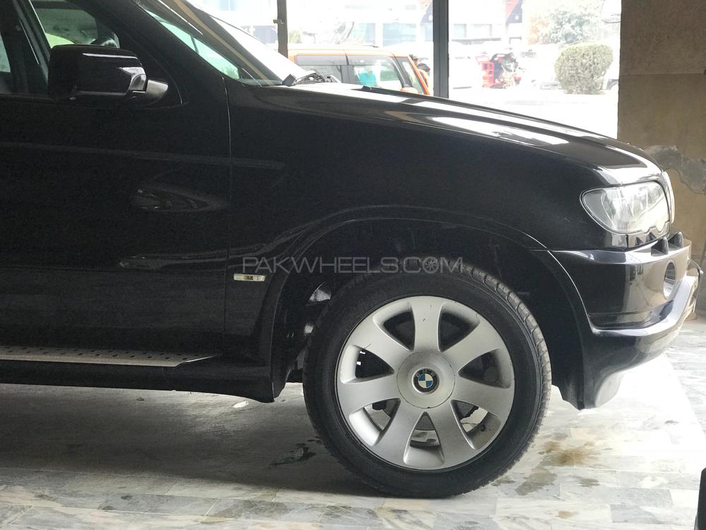 بی ایم ڈبلیو X5 2003 for Sale in سیالکوٹ بی ایم ڈبلیو X5 2003 for Sale in سیالکوٹ Image-8