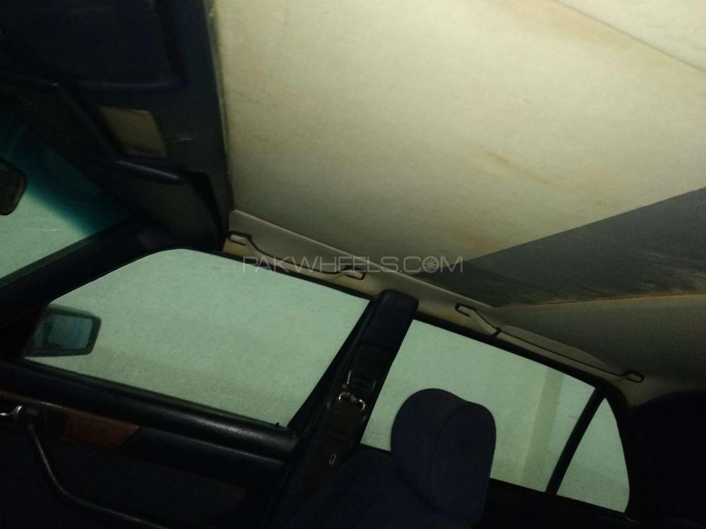 Mercedes Benz S Class 1982 for Sale in Lahore Mercedes Benz S Class 1982 for Sale in Lahore Image-7