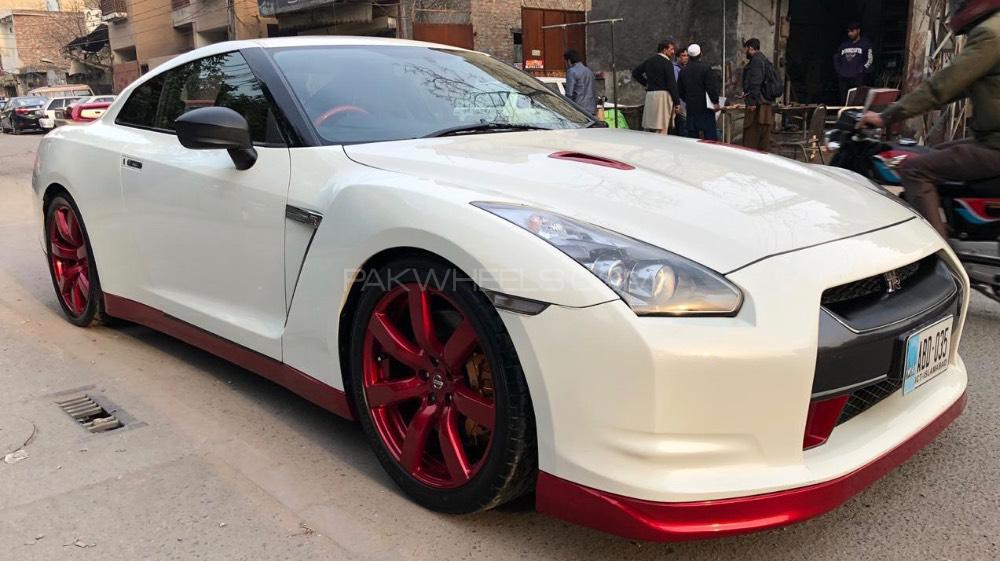 Nissan GT-R 2010 for Sale in Lahore Image-1