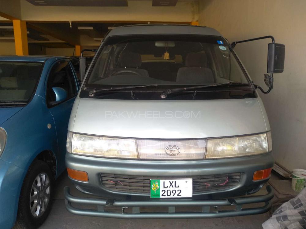 Toyota Town Ace 1990 for Sale in Multan Image-1