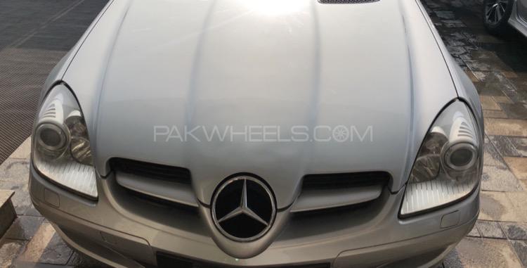 Mercedes Benz SLK Class 2005 for Sale in Lahore Image-1