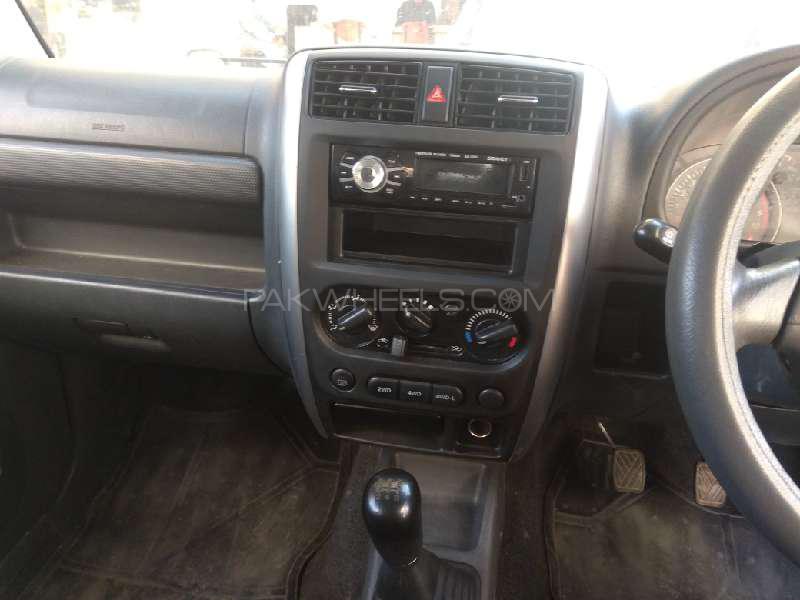 Suzuki Jimny 2012 for Sale in Karachi Suzuki Jimny 2012 for Sale in Karachi Image-7