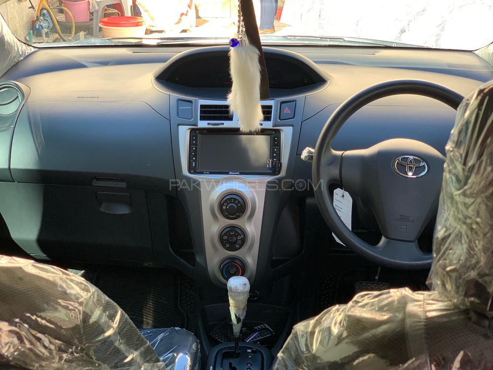 Toyota Vitz 2010 for Sale in Quetta Toyota Vitz 2010 for Sale in Quetta Image-6