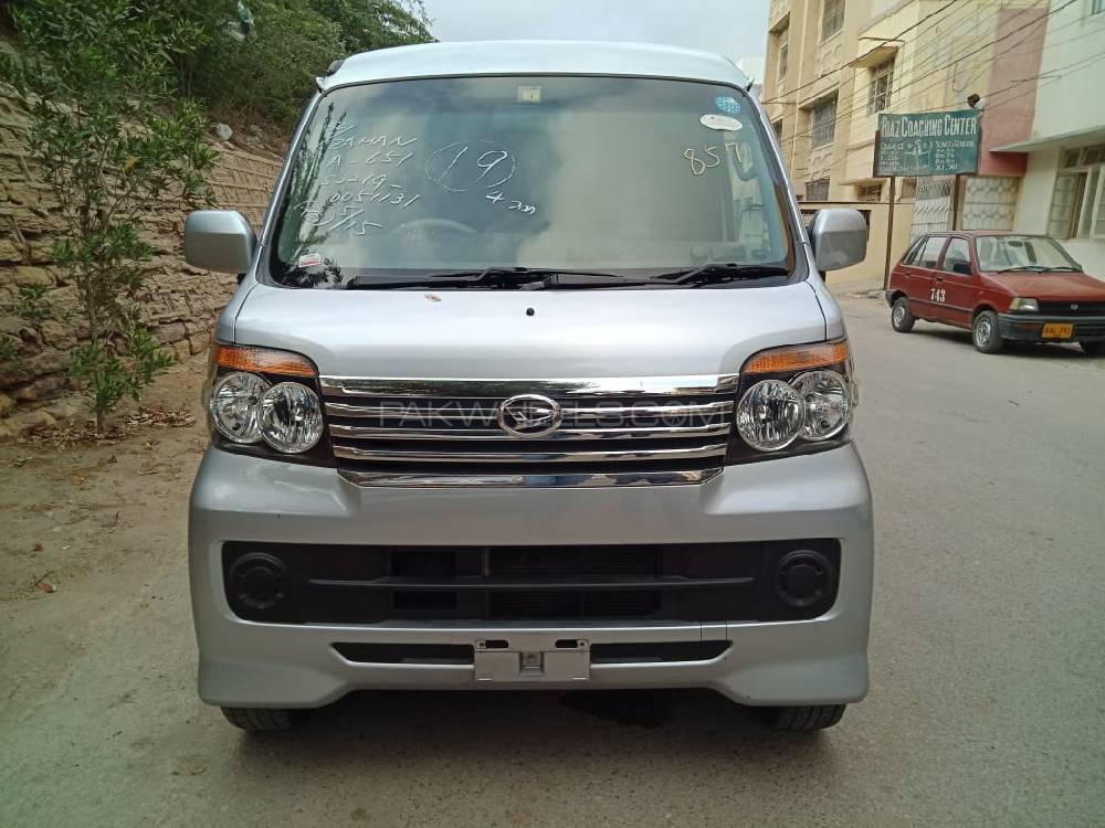 Daihatsu Atrai Wagon 2013 for Sale in Karachi Image-1