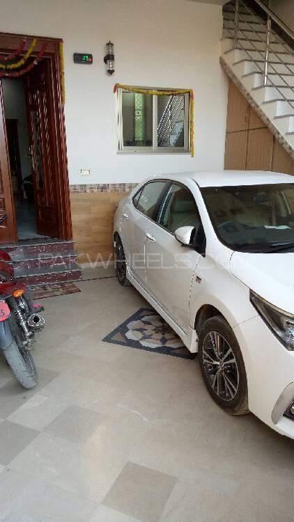 Toyota Corolla 2018 for Sale in Faisalabad Toyota Corolla 2018 for Sale in Faisalabad Image-3