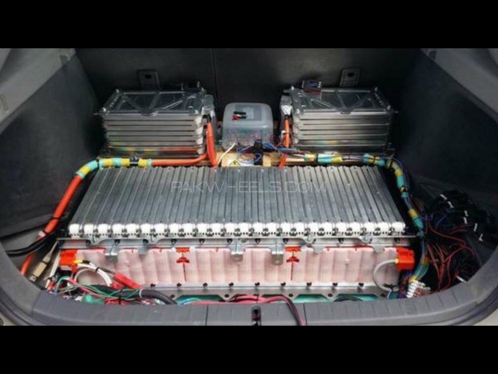 Hybrid Batteries Of All Cars Image-1