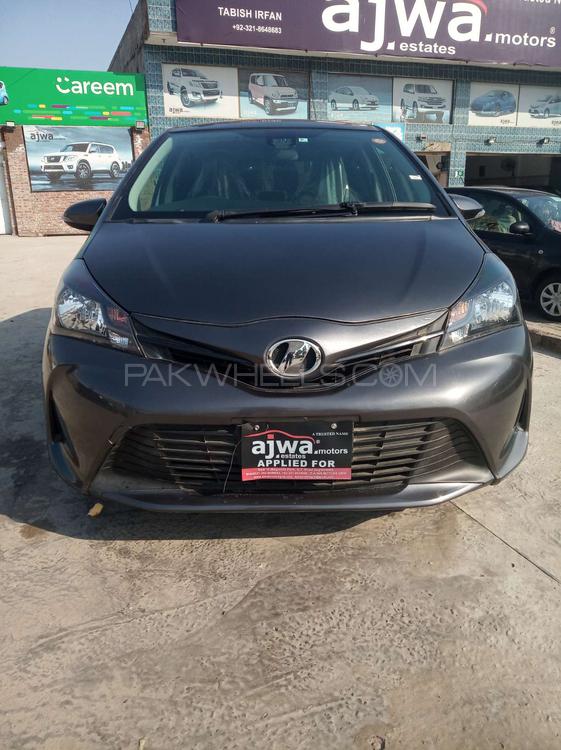Toyota Vitz 2016 for Sale in Gujranwala Image-1