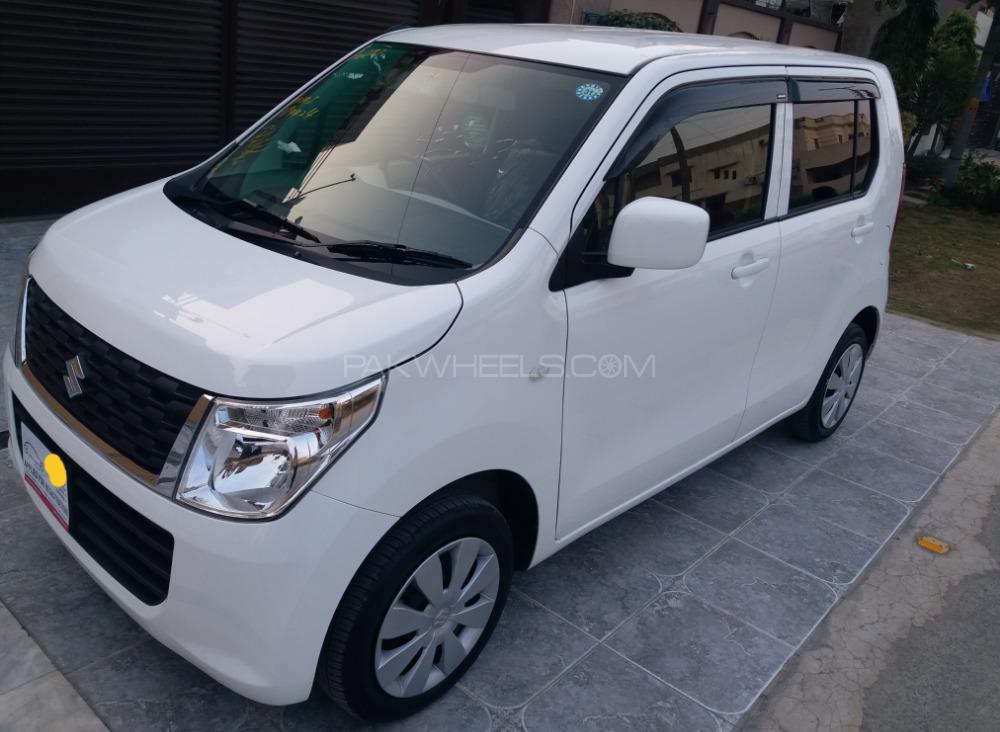 Suzuki Wagon R 2015 for Sale in Lahore Suzuki Wagon R 2015 for Sale in Lahore Image-3