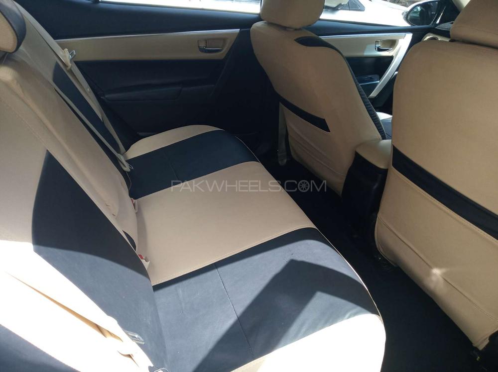 Toyota Corolla 2018 for Sale in Karachi Toyota Corolla 2018 for Sale in Karachi Image-12
