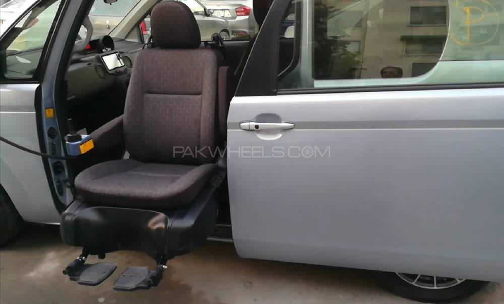 Toyota Spade 2014 for Sale in Lahore Image-1
