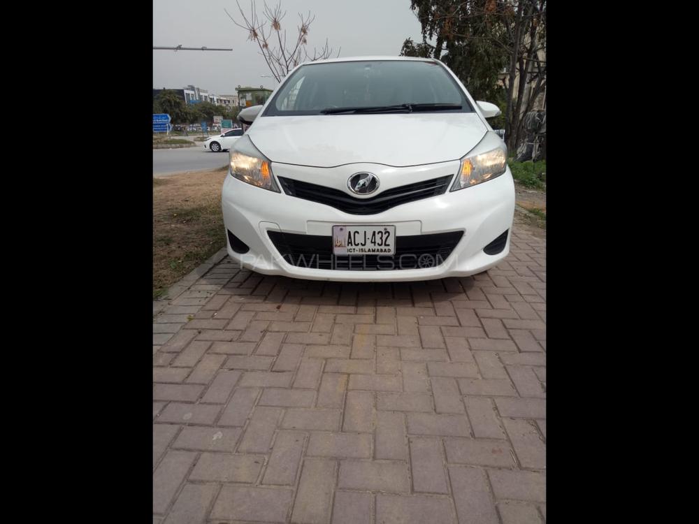 Toyota Vitz 2013 for Sale in Islamabad Toyota Vitz 2013 for Sale in Islamabad Image-2