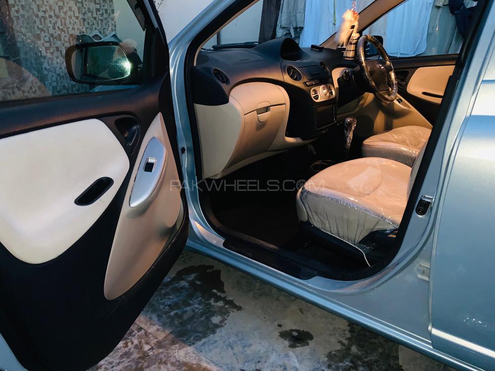 Toyota Vitz 2004 for Sale in Quetta Toyota Vitz 2004 for Sale in Quetta Image-12