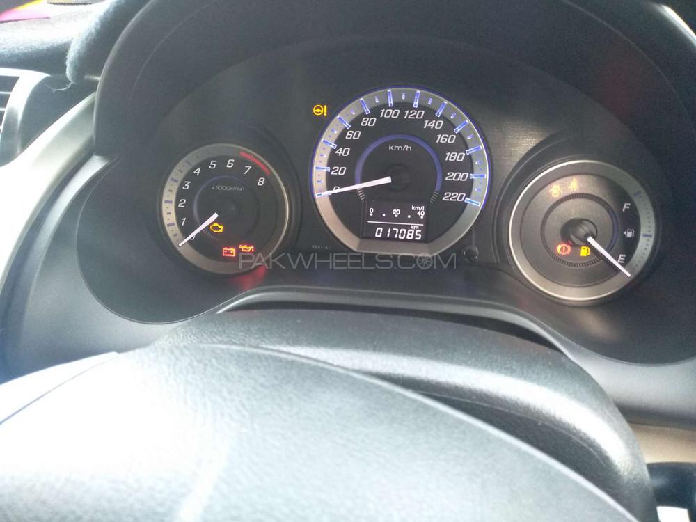 Honda City 2017 for Sale in Hyderabad Honda City 2017 for Sale in Hyderabad Image-10