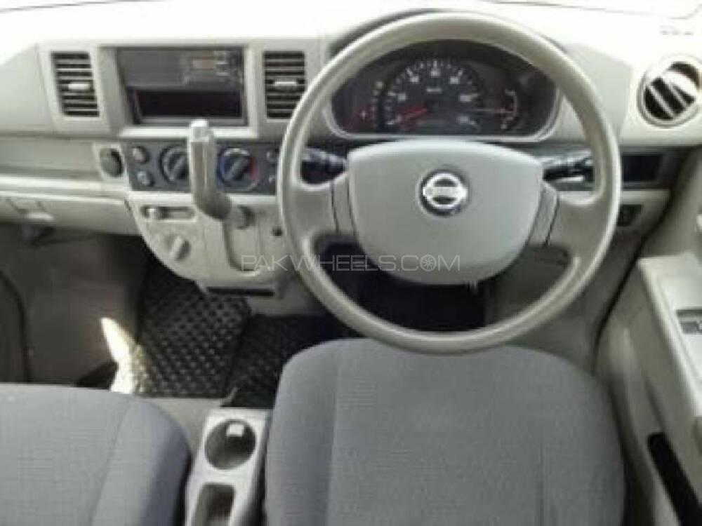 Nissan Clipper 2015 for Sale in Lahore Nissan Clipper 2015 for Sale in Lahore Image-6