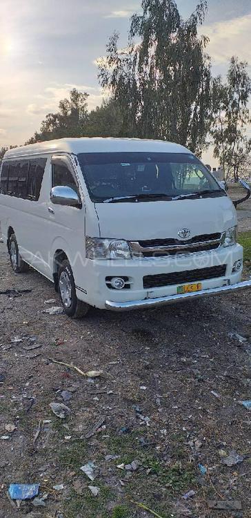 Toyota Hiace 2010 for Sale in Peshawar Image-1