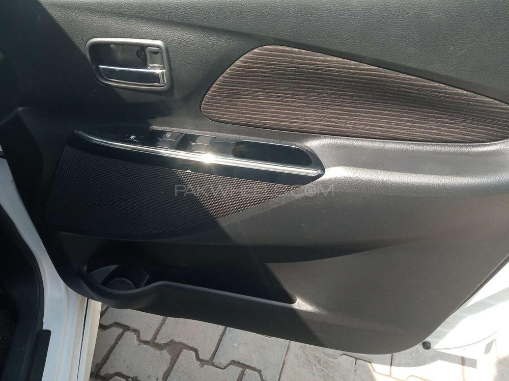 Nissan Dayz Highway Star 2016 for Sale in Gujranwala Nissan Dayz Highway Star 2016 for Sale in Gujranwala Image-9