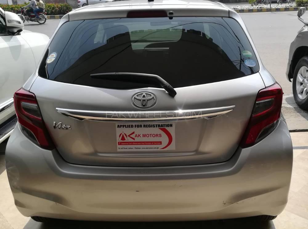Toyota Vitz 2015 for Sale in Lahore Toyota Vitz 2015 for Sale in Lahore Image-4