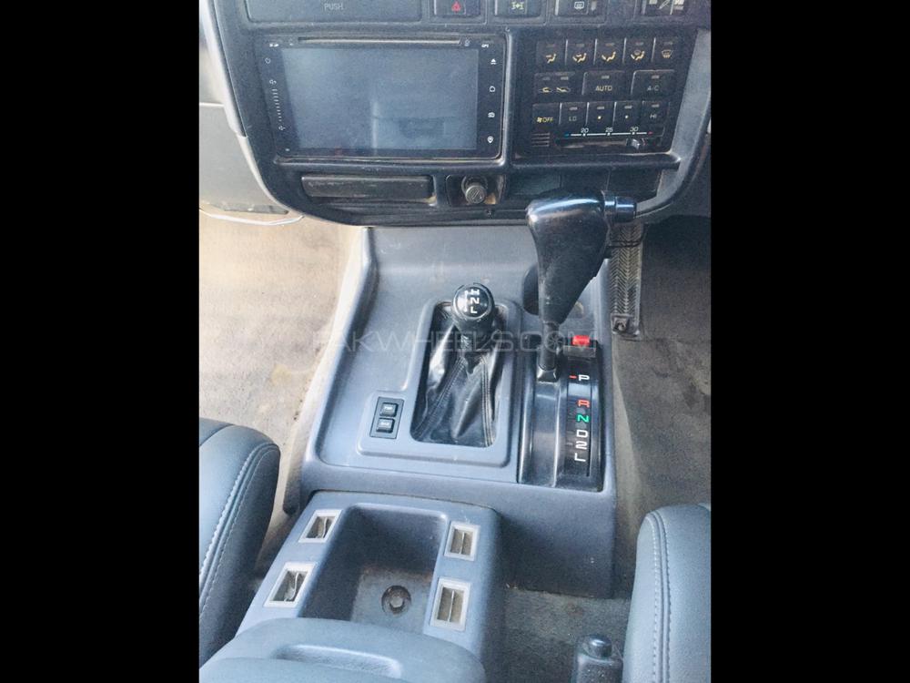 Toyota Land Cruiser 1996 for Sale in Gujrat Toyota Land Cruiser 1996 for Sale in Gujrat Image-11