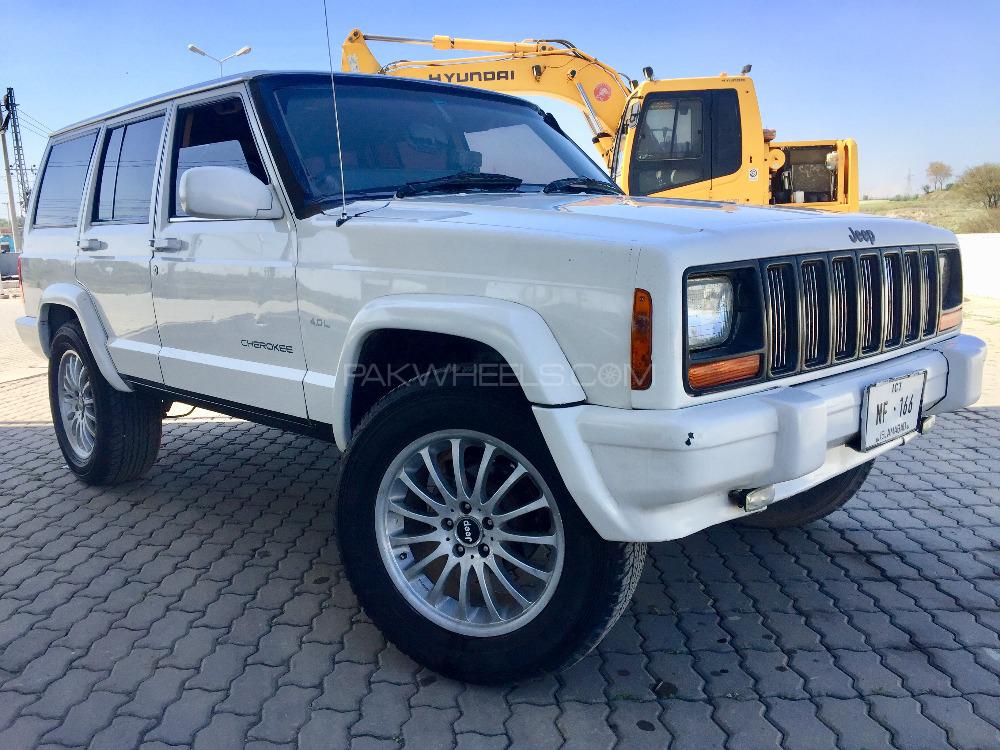 Jeep Cherokee 1997 for Sale in Islamabad Image-1