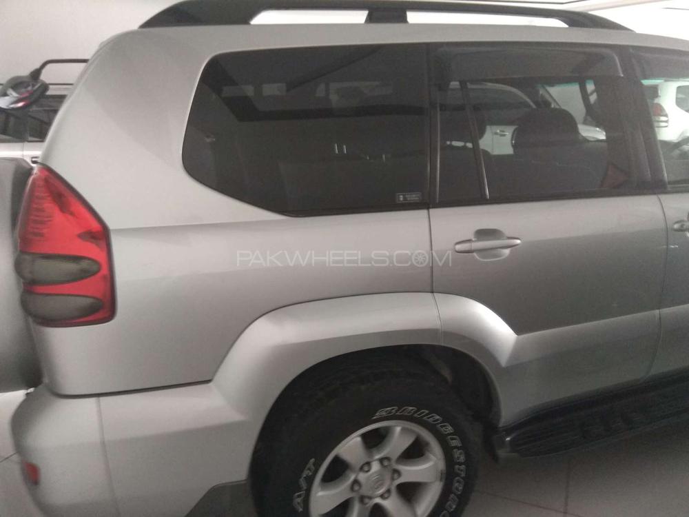 Toyota Prado 2003 for Sale in Peshawar Toyota Prado 2003 for Sale in Peshawar Image-5