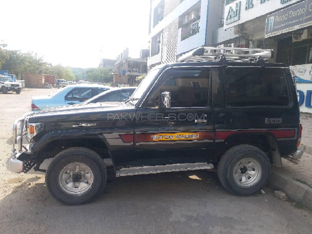 ٹویوٹا لینڈ کروزر 1990 for Sale in اسلام آباد ٹویوٹا لینڈ کروزر 1990 for Sale in اسلام آباد Image-5