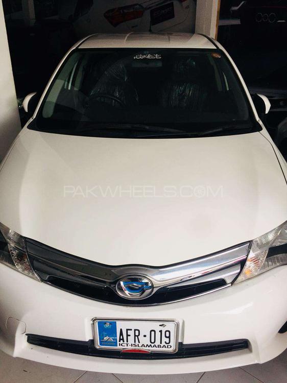 Toyota Corolla Fielder 2015 for Sale in Rawalpindi Image-1