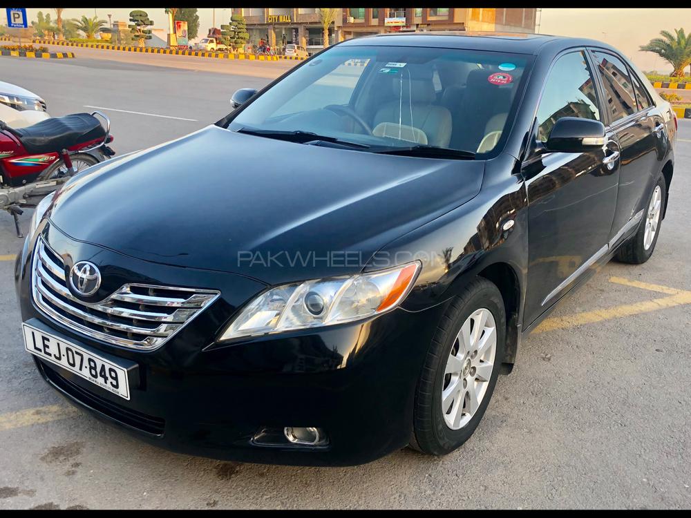 Toyota Camry 2007 for Sale in Jhelum Image-1