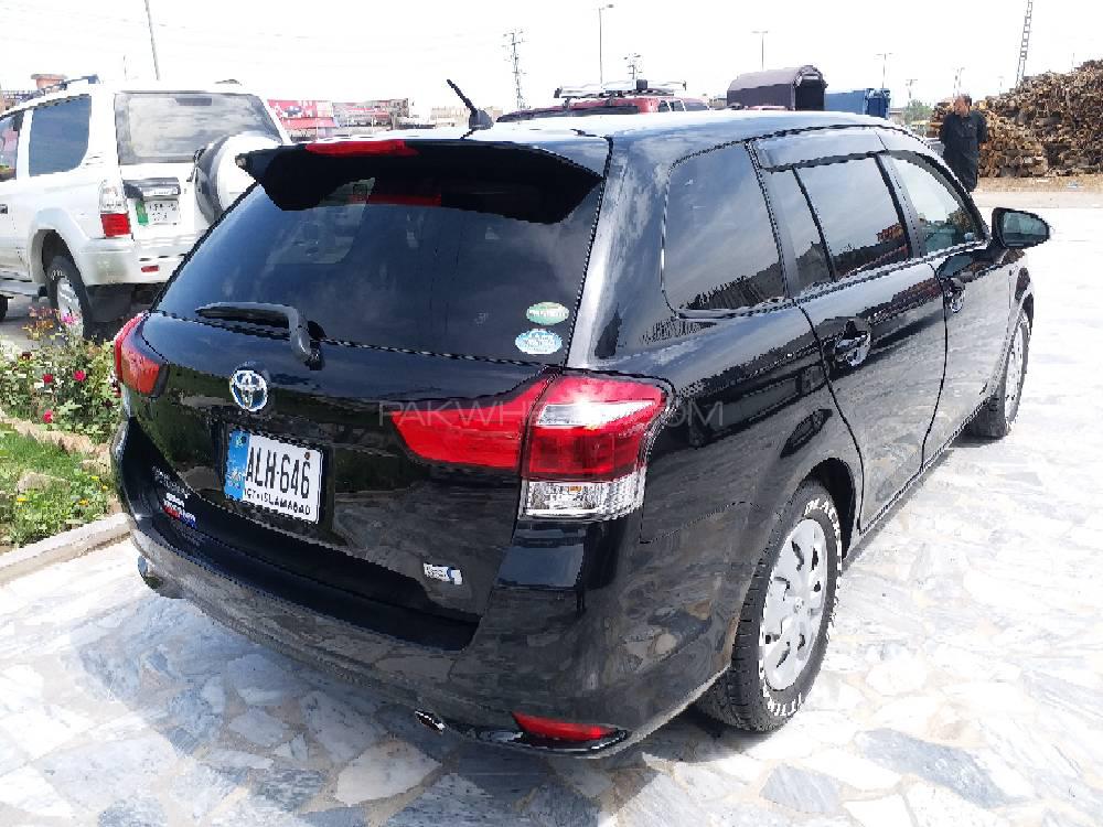 Toyota Corolla Fielder 2015 for Sale in Peshawar Toyota Corolla Fielder 2015 for Sale in Peshawar Image-9