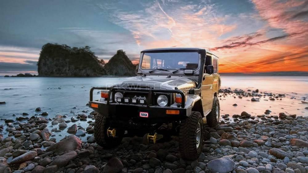 Toyota Land Cruiser 1981 for Sale in Lahore Toyota Land Cruiser 1981 for Sale in Lahore Image-3