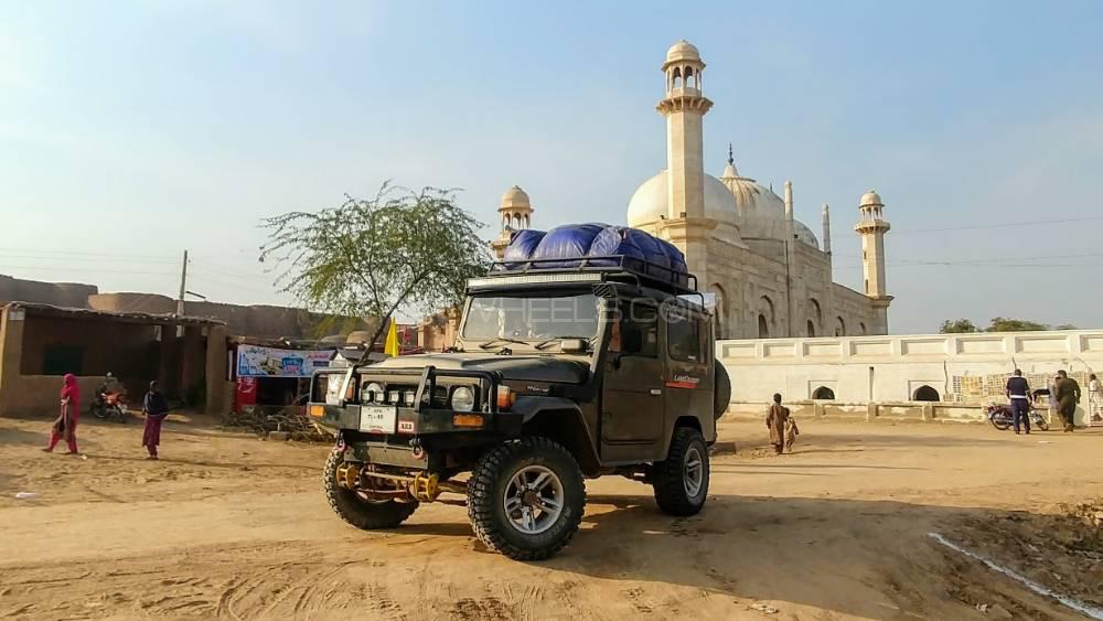 Toyota Land Cruiser 1981 for Sale in Lahore Toyota Land Cruiser 1981 for Sale in Lahore Image-5