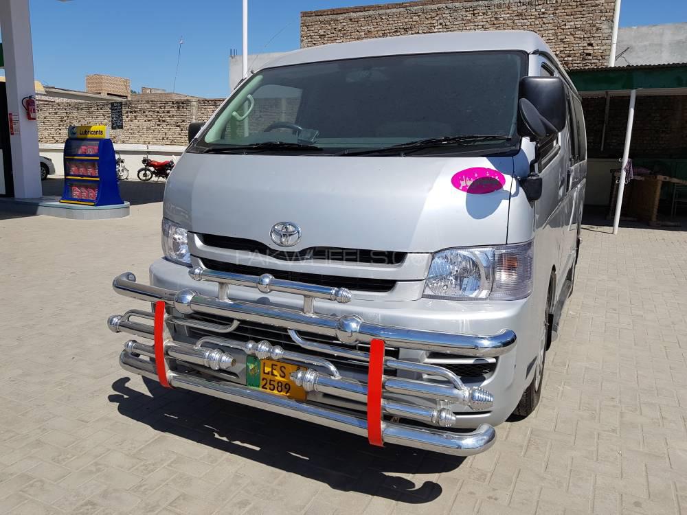 Toyota Hiace 2010 for Sale in Nowshera Image-1